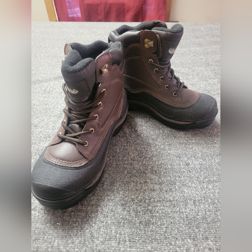 Crater Ridge Men Boys Sz 5 Leather Hiking Duck Boot Gorpcore Utility Waterproof